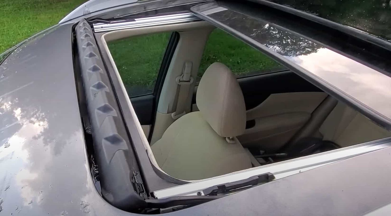 Nissan Rogue Sunroof Leak