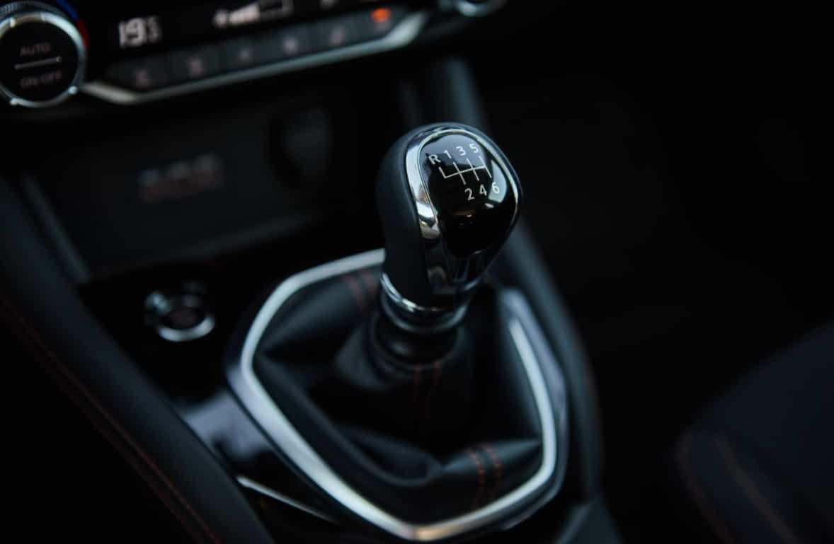nissan cars with manual transmission