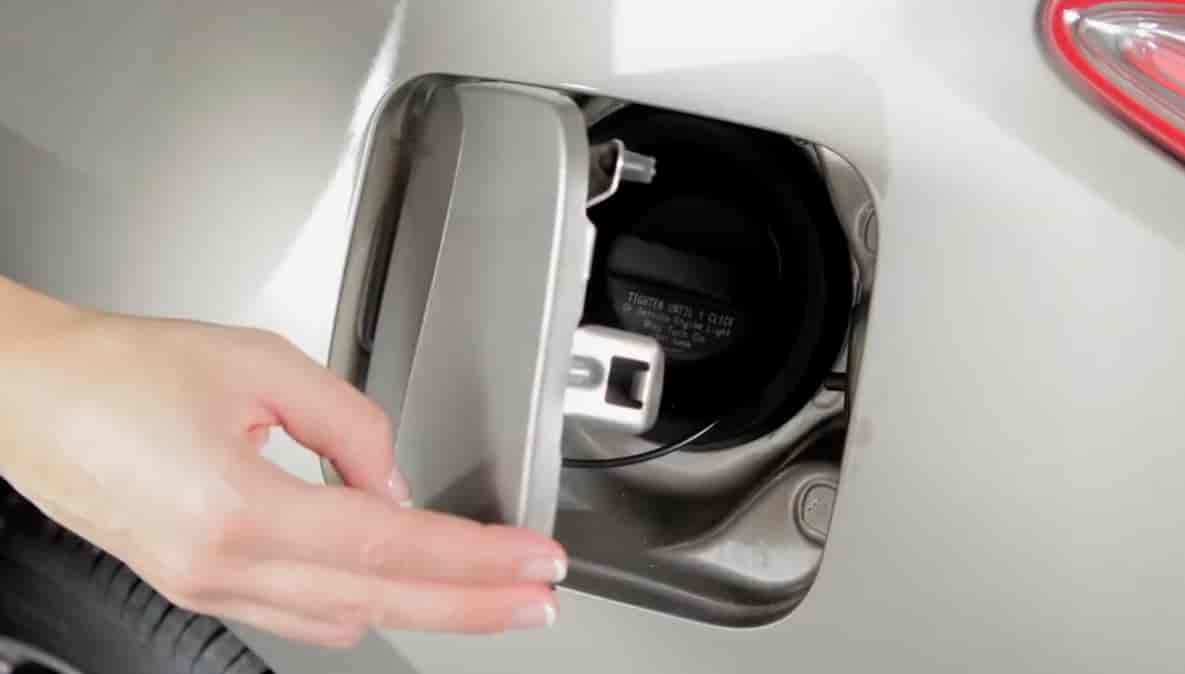 Loose Fuel Cap Nissan Altima