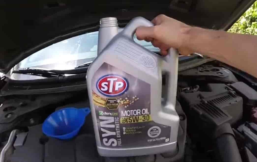 Nissan Altima 2015 Oil Type