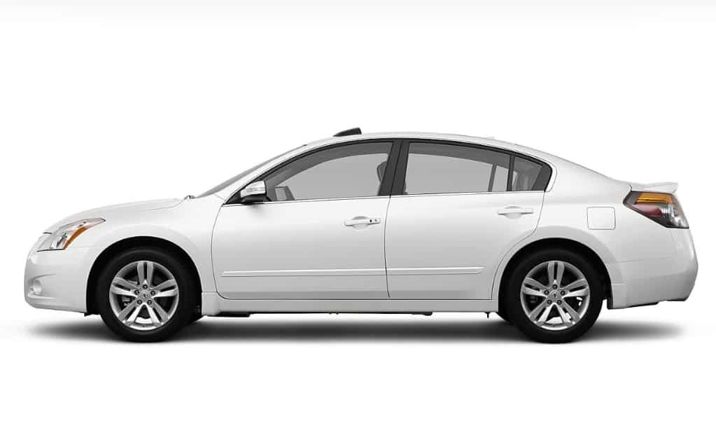 2012 Nissan Altima Tire Size