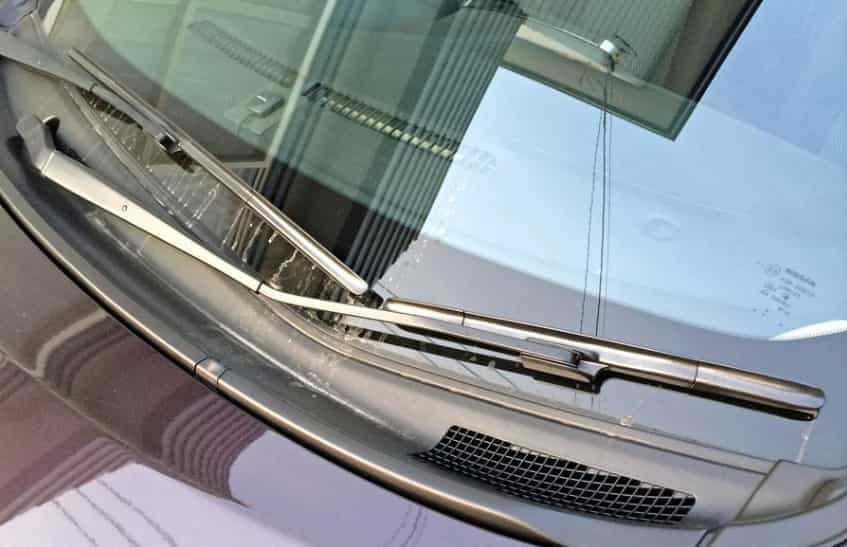 How To Change Nissan Note Windscreen Wipers