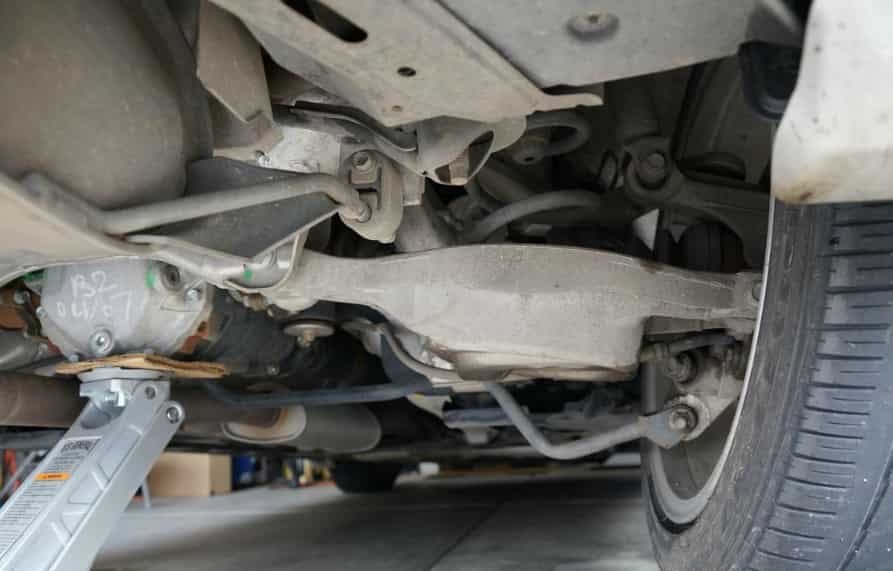 rear axle clicking noise nissan 350z